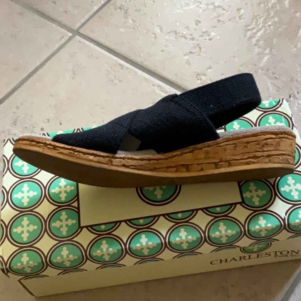 Charleston Shoe Co. Atlantic Black Linen Sandals - Picture 3 of 5